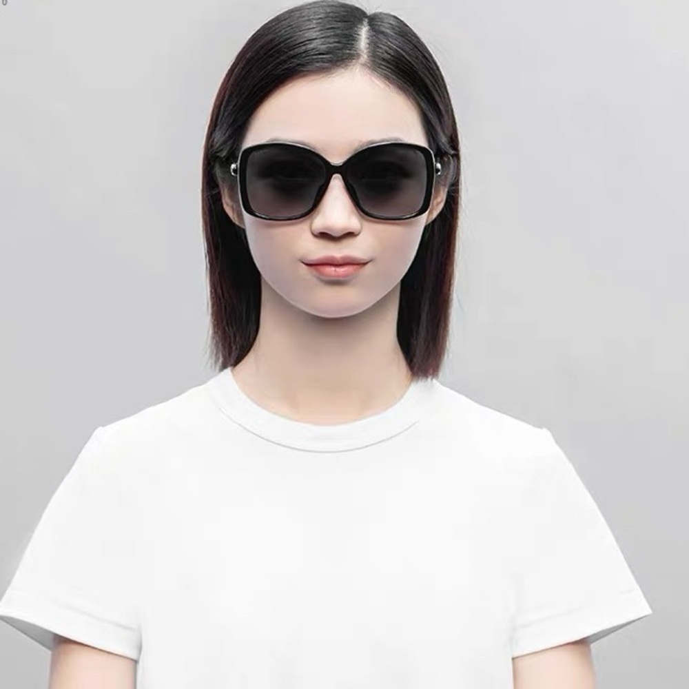 💯 - New Authentic Gucci Logo GG0950SA Sunglasses